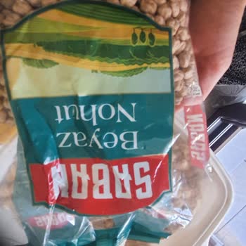 BİM Saban Marka Nohudun İçinden Siyah Böcekler Cıktı