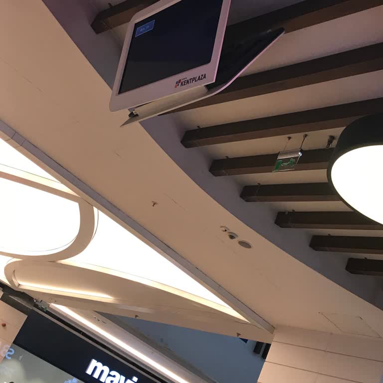 Burger King Konya Kent Plaza Şubesinde Sürekli Milkshake Sorunu