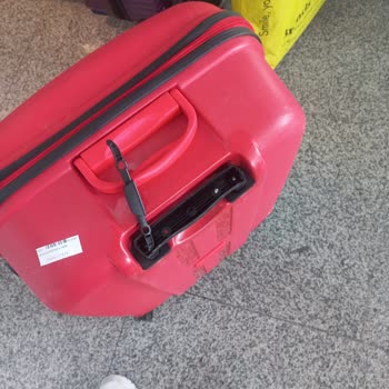 A Jet Hasarlı Bagaj Bildirimi