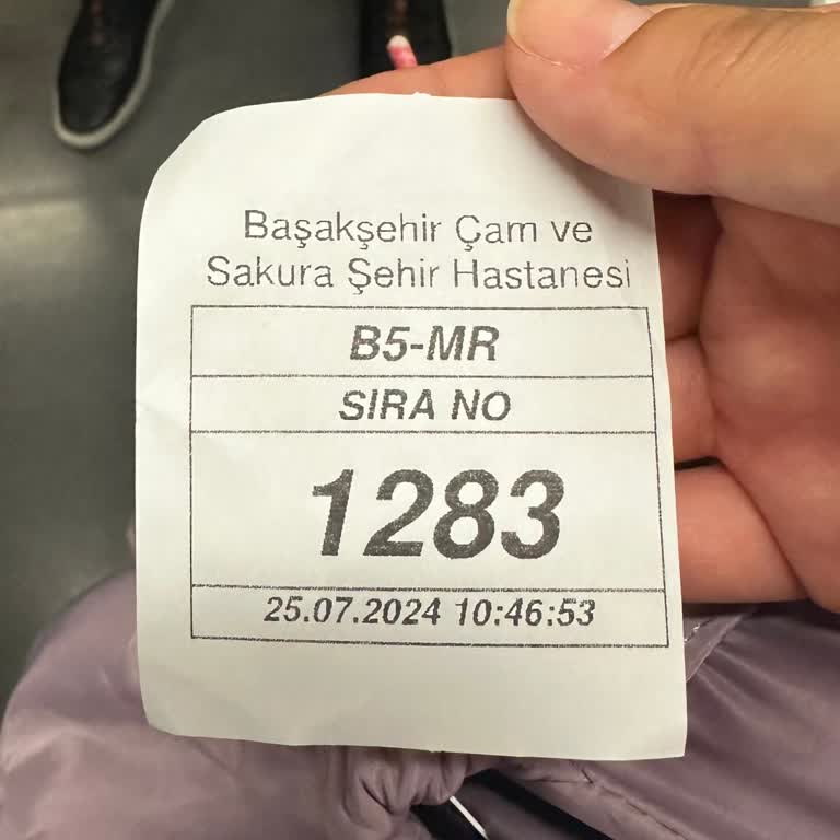 Başakşehir Çam ve Sakura Şehir Hastanesi MR Teknisyenin Keyfine Göre İnsanları Randevuya Alıp Almaması