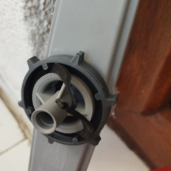 Arçelik Bulaşık Makinesi Ön Kapaktan Su Akıtıyor