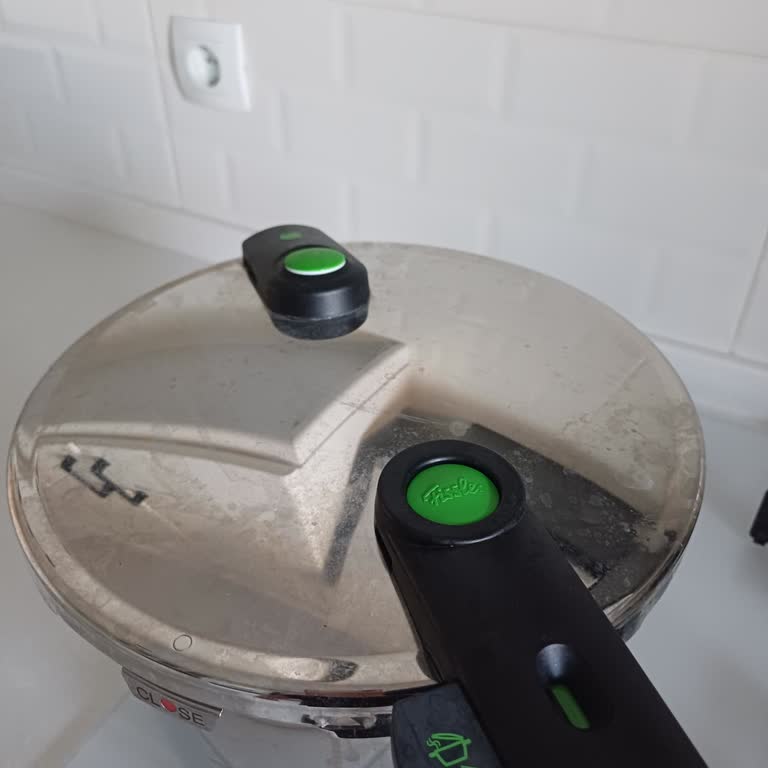Hepsiburada Fissler Düdüklü Tencere Hava Kaçırıyor