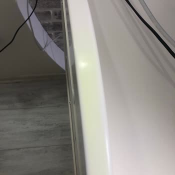 Meltem Modüler Mobilya Krem Rengi Lake Mobilya Sarı Ve Yeşil Arası Renk Aldı