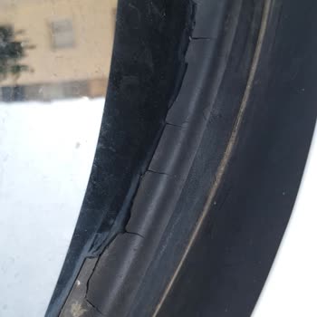 BMW Araçta Su Sızıntısı