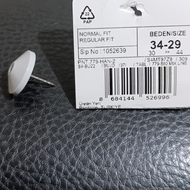 LC Waikiki Alarm İğnesinin Unutulması