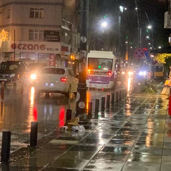 Ordu Büyükşehir Belediyesi 61 Dolmuşu Duraktaki Yolcuları Almıyor Görmesine Da