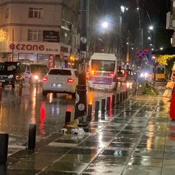 Ordu Büyükşehir Belediyesi 61 Dolmuşu Duraktaki Yolcuları Almıyor Görmesine Da