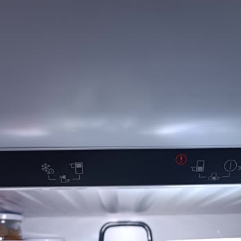 Arçelik Buzdolabı Soğutmuyor. Ünlem İşareti Çıkıyor