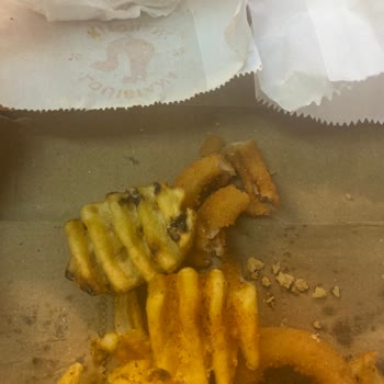Popeyes (Kınıklı) : Maxi Doyuran Menü Şikayet