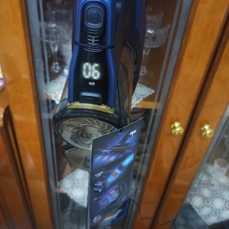 PHILIPS Ev Aletleri Philips 8000 Series SpeedPro Max Hiç Kullanmadan Şarj Sorunu