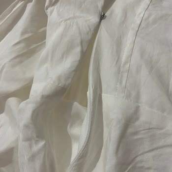 Bade Butik Yardımcı Olmak İstemiyorlar