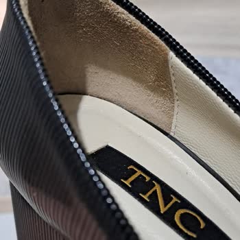 Tamer Tanca Ayakkabı Rahatsızlığı Ve Mağaza Çalışanının İlgisizliği