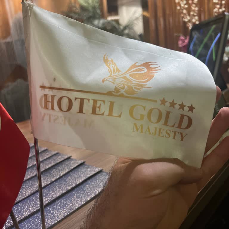 Otelz Ve Hotel Gold Majesty Güvensizliği