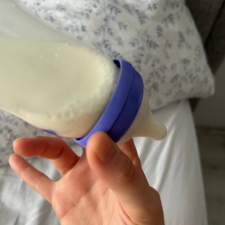 Lansinoh Biberon Köpük Ve Ses Problemi