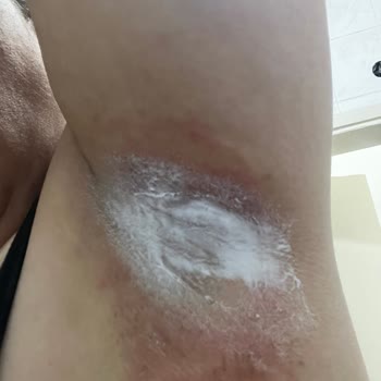 Veet Tüy Dökücü Krem