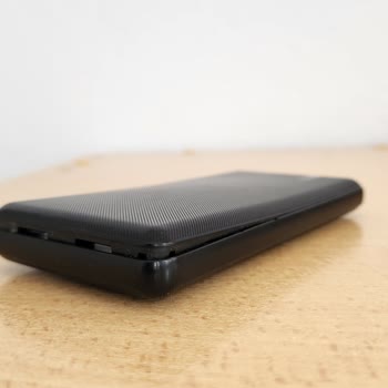 Spigen Powerbank Şişti Ve Kapasitesi Azaldı