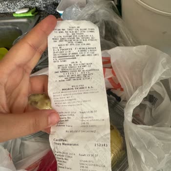 Anamur Migros Çürük Ananas