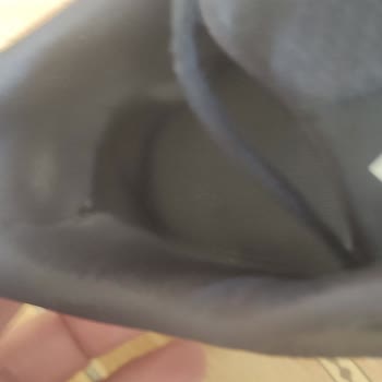 Adidas Kısa Sürede Ayakkabı Yırtıldı Ve İlgilenmediler!