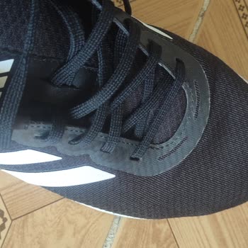 Adidas Kısa Sürede Ayakkabı Yırtıldı Ve İlgilenmediler!