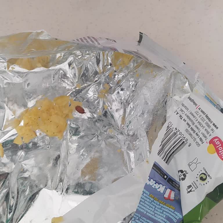 Lays Cipsinden Farklı Bir Şey Çıktı