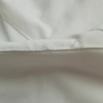 Lescon 3 Hafta Da Her Gün Gitmediğim Tişörtün Dikişleri Söküldü.