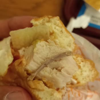 Popeyes Burgerde Kemik Çıkması Ve Sorumsuzluk