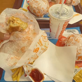 Popeyes Burgerde Kemik Çıkması Ve Sorumsuzluk
