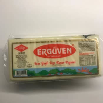 Ergüven Kaşar Peyniri Açılmadan Küflenmiş