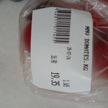 İmes Gross Marketin Bozuk Sebze Satması