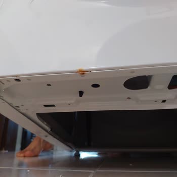 Siemens Marka Çamaşır Makinesi 5. Ayda Paslandı