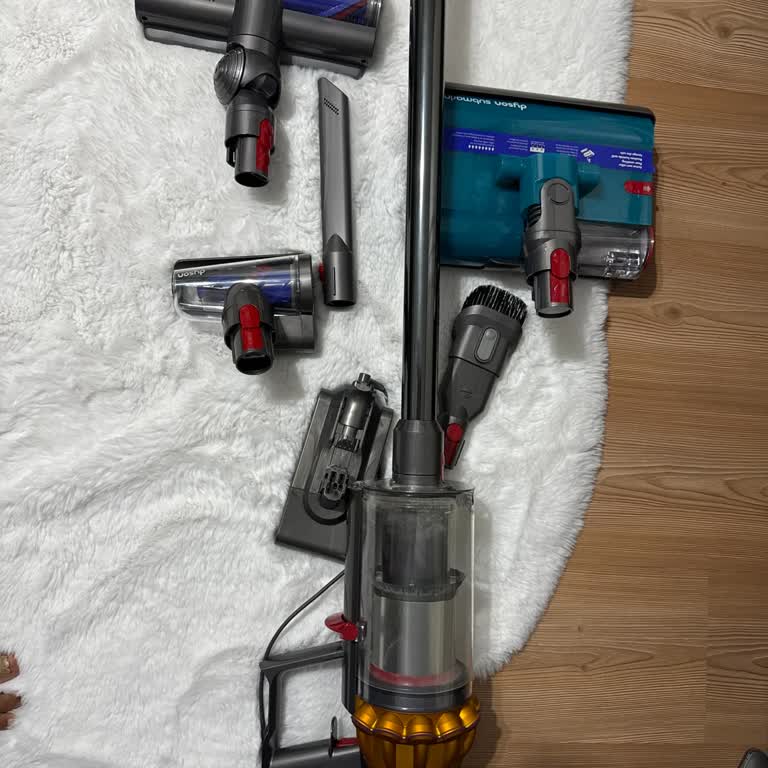 Dyson V15s Eksik Aparat Ve İlgisizlik!