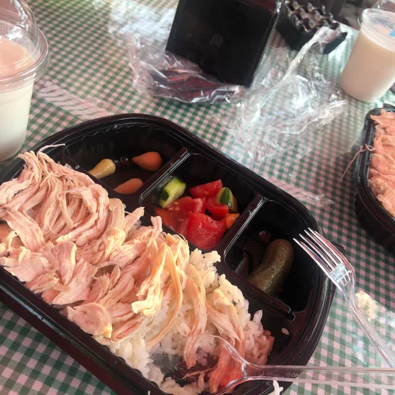 Park Of İstanbul Yemek Tavuk Pilav