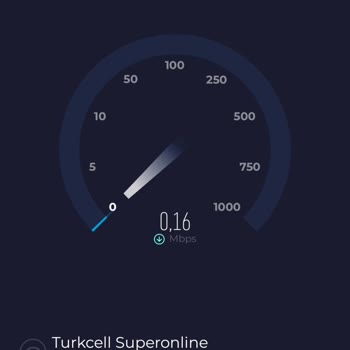 Superonline Abonelerini Taahhüt Yoluyla Aldatıyor