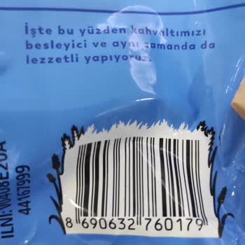 Nestle Nesfit Yulaflı Sade Gevrek İçerisinden Şeftali Çekirdeği Çıktı!
