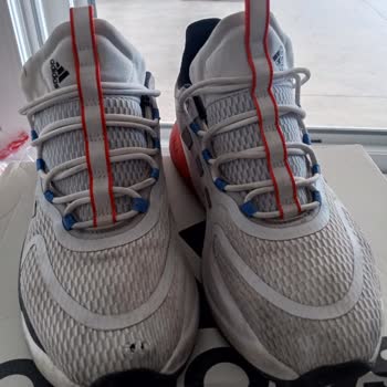 Boyner Adidas Koşu Ayakkabısında Hızlı Deformasyon Ve İade Sorunu