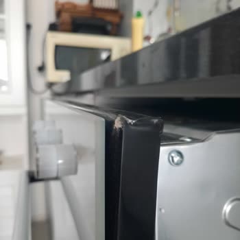 Boraks Dayanıklı Tüketim Malları Siparişim Hasarlı Geldi.