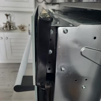 Boraks Dayanıklı Tüketim Malları Siparişim Hasarlı Geldi.