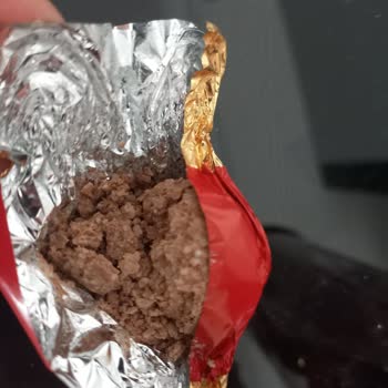 Shell Markette Satılan Bozuk Bolçi Çikolata