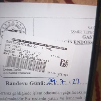 İzmir Tepecik Eğitim ve Araştırma Hastanesi Hastanedeki Klimasız Ve Havalandırma Olmaması