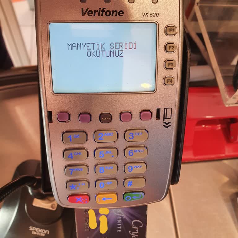 YKB Posu Mobil Temassız İşlemi 10 Taksite Bölmedi!