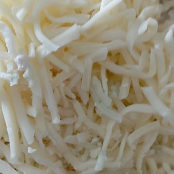 Şok Marketler Küflü Rende Mozerella