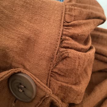 Koton'dan Aldığım Elbise Kendi Kendine Kumaşı Dökülüyor