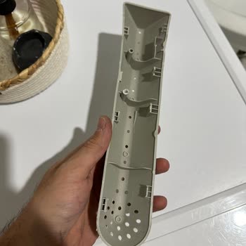 Hoover Kurutmalı Çamaşır Makinesi Plastik Parça Kırılması