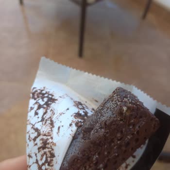 Ülker Çikolatalı Gofret Hatalı Muhafaza