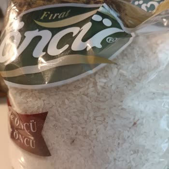 Öncü Bakliyat Firması Pirinç Böcekleri