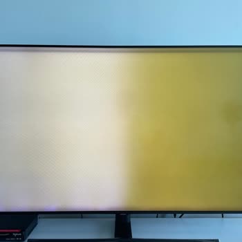 Samsung Televizyonumun Ekranı 3 Yıl İçinde Karardı