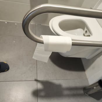 Etlik Şehir Hastanesi KBB Bölümü Hijyen Ve Personel Şikayeti