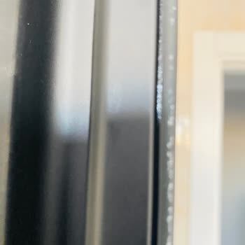 Vestel Çizilmiş Şekilde Gelen 0 Buzdolabı