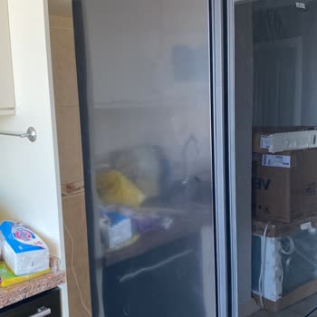 Vestel Çizilmiş Şekilde Gelen 0 Buzdolabı