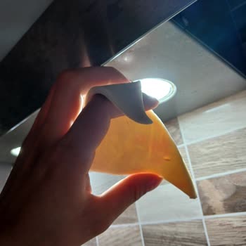 BİM Hatalı Ürün "milföy Hamurunun İçinden Poşet Çıktı"